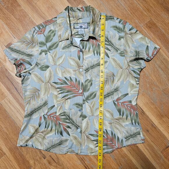Caribbean Joe Petite L Floral Rayon Luau Shirt Tropical Beach Resort - Picture 6 of 8